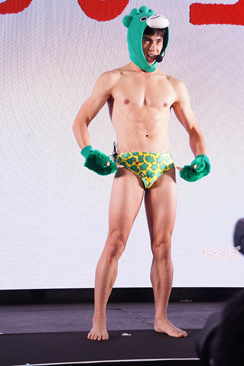 ゴジラ 小島よしお