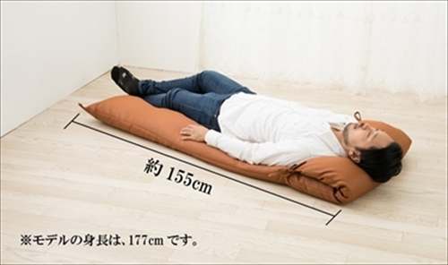 男のゴロ寝クッション