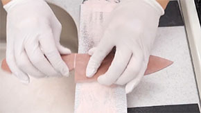 粗い砥石で研ぐところ