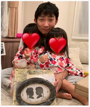 NON STYLE 石田明 双子 娘 ブログ 写真