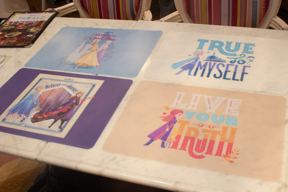 「アナと雪の女王2」OH MY CAFE