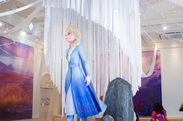 「アナと雪の女王2」OH MY CAFE
