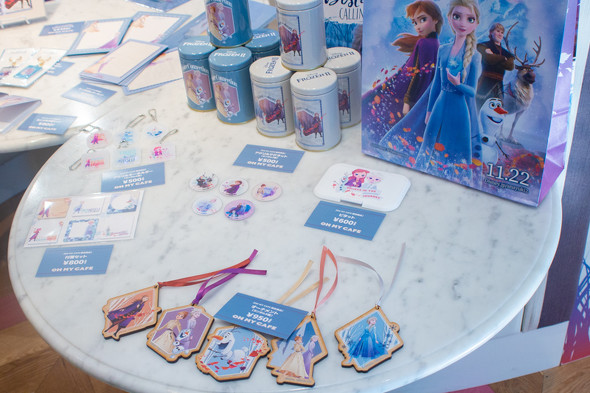 「アナと雪の女王2」OH MY CAFE