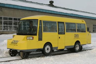 DMV 近未来の公共交通機関 "Dual Mode Vehicle"