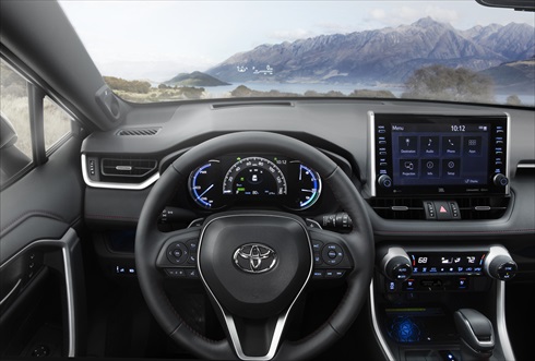 トヨタ「RAV4 Prime」