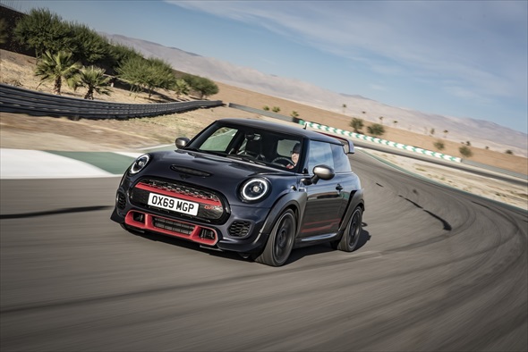 MINI「John Cooper Works GP」（写真：BMW、以下同）