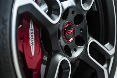 MINI「John Cooper Works GP」