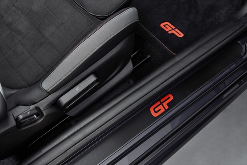 MINI「John Cooper Works GP」