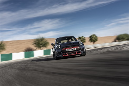 MINI「John Cooper Works GP」