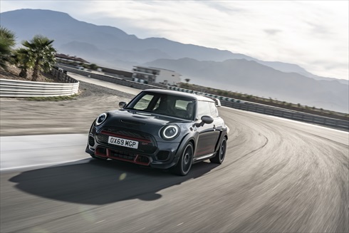 MINI「John Cooper Works GP」
