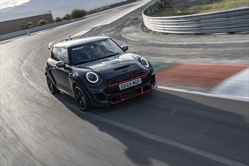 MINI「John Cooper Works GP」