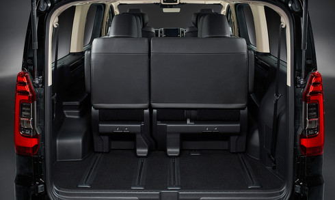 トヨタ グランエース ハイエース