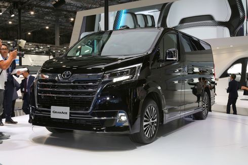 トヨタ グランエース ハイエース