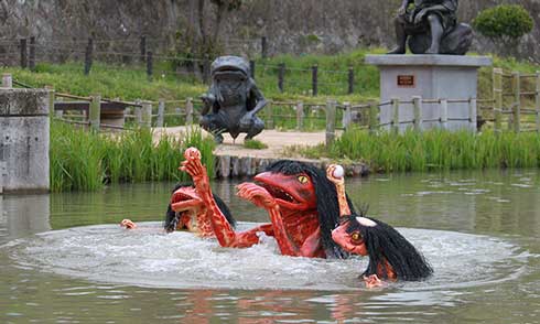 兵庫県 福崎町 夜 駅 不穏 河童 カッパ 出てくる 怖い 水中 ガジロウ