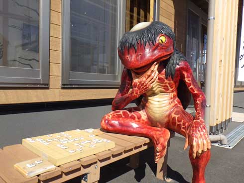 兵庫県 福崎町 夜 駅 不穏 河童 カッパ 出てくる 怖い 水中 ガジロウ