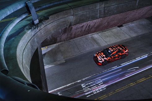 アウディ「e-tron Sportback」