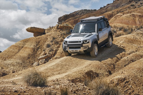 ランドローバー「ディフェンダー」