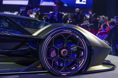 ランボルギーニ「ランボV12ビジョン グランツーリスモ」