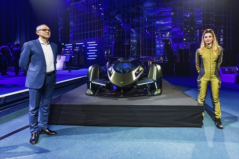 ランボルギーニ「ランボV12ビジョン グランツーリスモ」