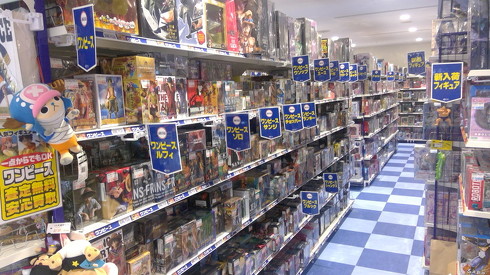 マルイが駿河屋と資本業務提携契約