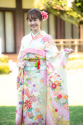 オスカープロモーション 晴れ着 撮影会 2020 小芝風花 吉本実憂 岡田結実 藤田ニコル 本田望結 宮本茉由 尾崎真花 井頭愛海 是永瞳 井本彩花 川瀬莉子