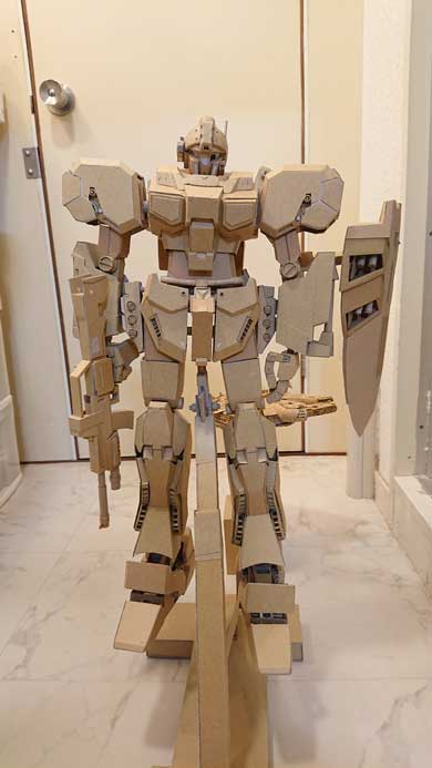 100％ ダンボール のみ ガンダムUC ジェスタ 制作 フル稼働 ダンボール作家