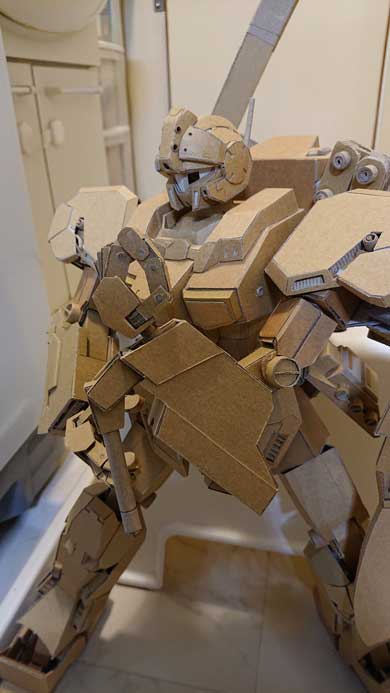 100％ ダンボール のみ ガンダムUC ジェスタ 制作 フル稼働 ダンボール作家