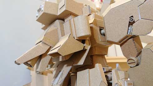 100％ ダンボール のみ ガンダムUC ジェスタ 制作 フル稼働 ダンボール作家