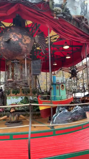 メリーゴーラウンド