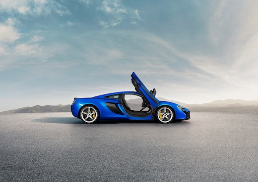 マクラーレン 650S 海外 珍事 タイヤ