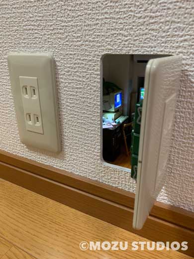 こびとの秘密基地 ミニチュア 手作り Mozu 部屋 コンセント 壁 展覧会