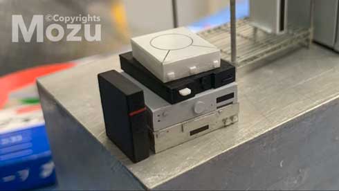 こびとの秘密基地 ミニチュア 手作り Mozu 部屋 コンセント 壁 展覧会