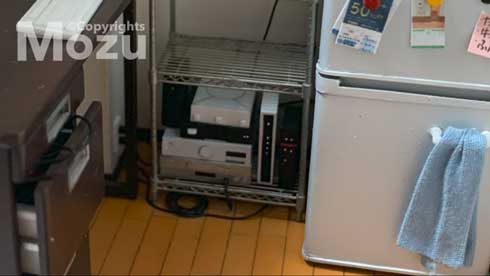 こびとの秘密基地 ミニチュア 手作り Mozu 部屋 コンセント 壁 展覧会