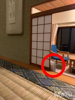 こびとの秘密基地 ミニチュア 手作り Mozu 部屋 コンセント 壁 展覧会