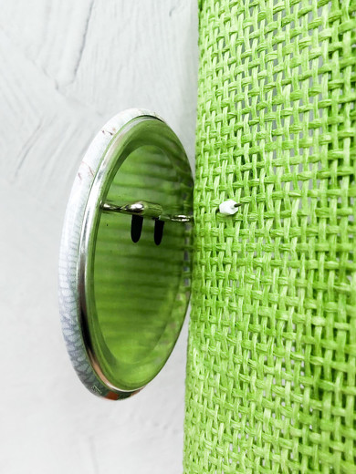 コレサポ缶バッチグッズ