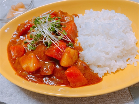 カレーライス 野菜ジュース