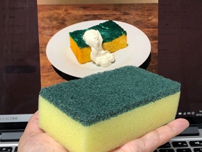 スポンジケーキ