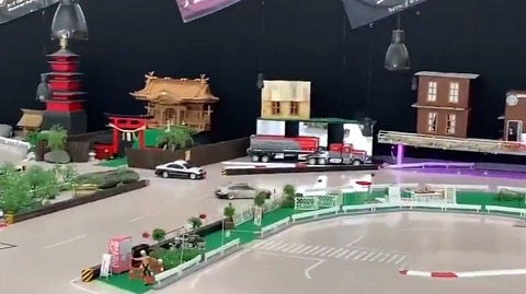 パトカー ドリフト 暴走 警察24時 ラジコン RC