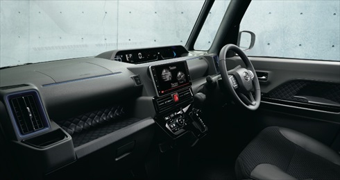 ダイハツ「タントカスタム」