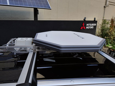 アウトランダーPHEV　特務機関 NERV仕様