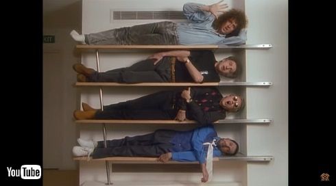 クイーン メトロポリス・スタジオ ヘッドロング 棚