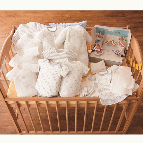 （アカチャンホンポ福袋）