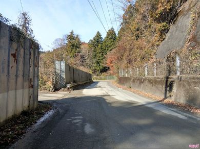 ここを越えると大型車の姿を見なくなります