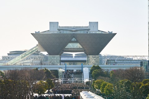 コミックマーケット97（C97  コミケ97）4日目  チケット コミケ97（C97）開幕！初日に見つけた美女コスプレイヤーたちを