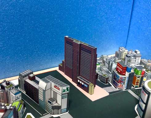 新宿都市模型 製作期間4年 紙 新宿 模型 自作 ペーパークラフト トシ