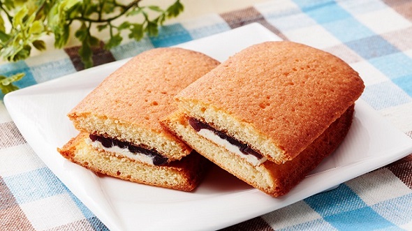 （ローソンストア100「いちごフェア」）