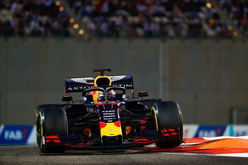 Aston Martin Red Bull Racing RB14