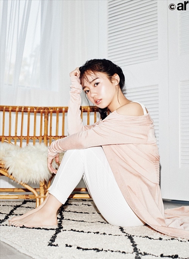 白石麻衣 ar 卒業 表紙 美肌 齊藤京子