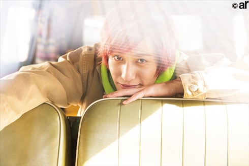 白石麻衣 ar 卒業 表紙 美肌 兼近大樹