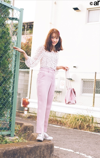 白石麻衣 ar 卒業 表紙 美肌 堀未央奈